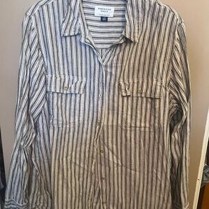 American Eagle Outfitters Women's Striped Button Down Shirt - Black and White